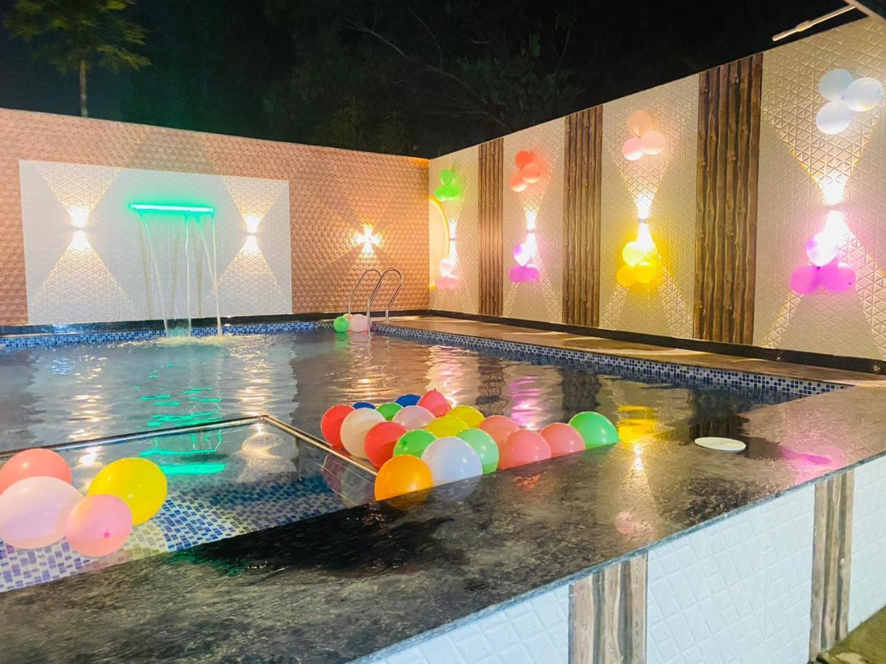 Karla Retreat Resort โลนาวาลา ภายนอก รูปภาพ
