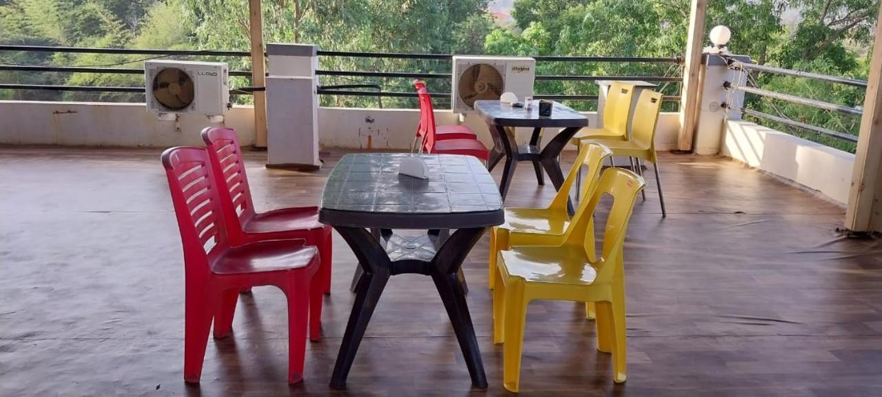 Karla Retreat Resort โลนาวาลา ภายนอก รูปภาพ