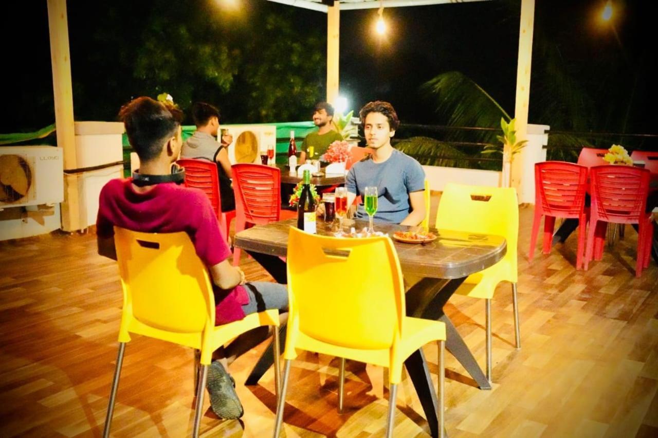 Karla Retreat Resort โลนาวาลา ภายนอก รูปภาพ